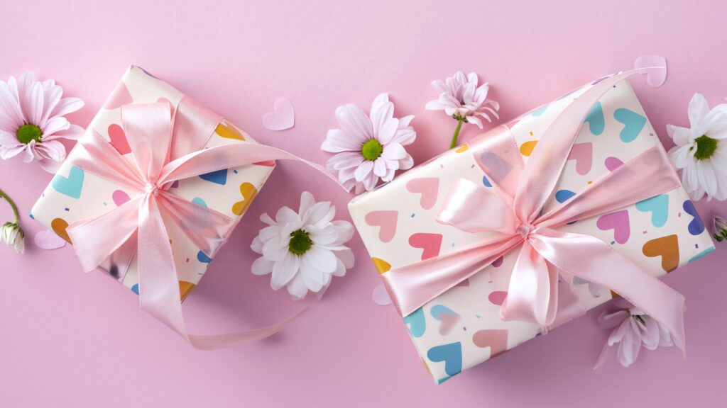 Mother's Day Gift Wrapping