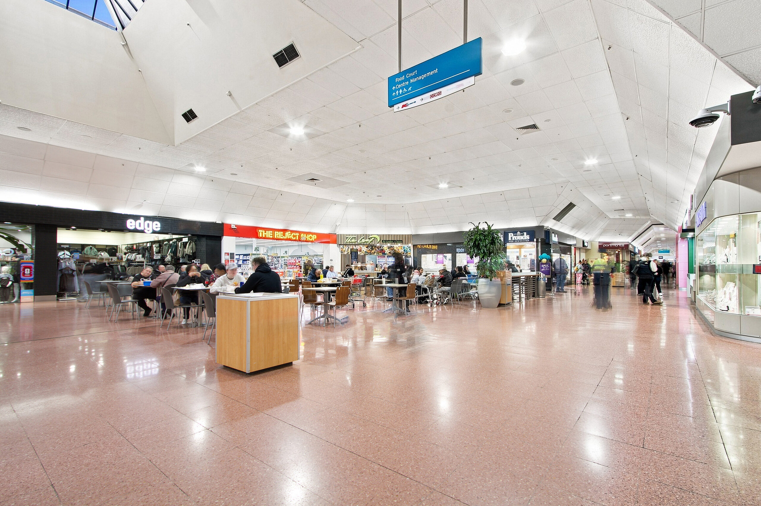 Interior 3